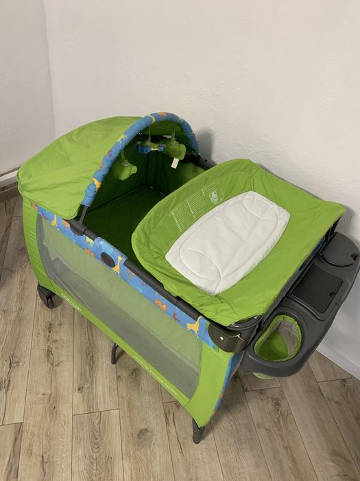 Дитяче ліжечко-манеж Graco