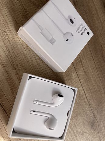 EarPods lightning наушники apple iPhone