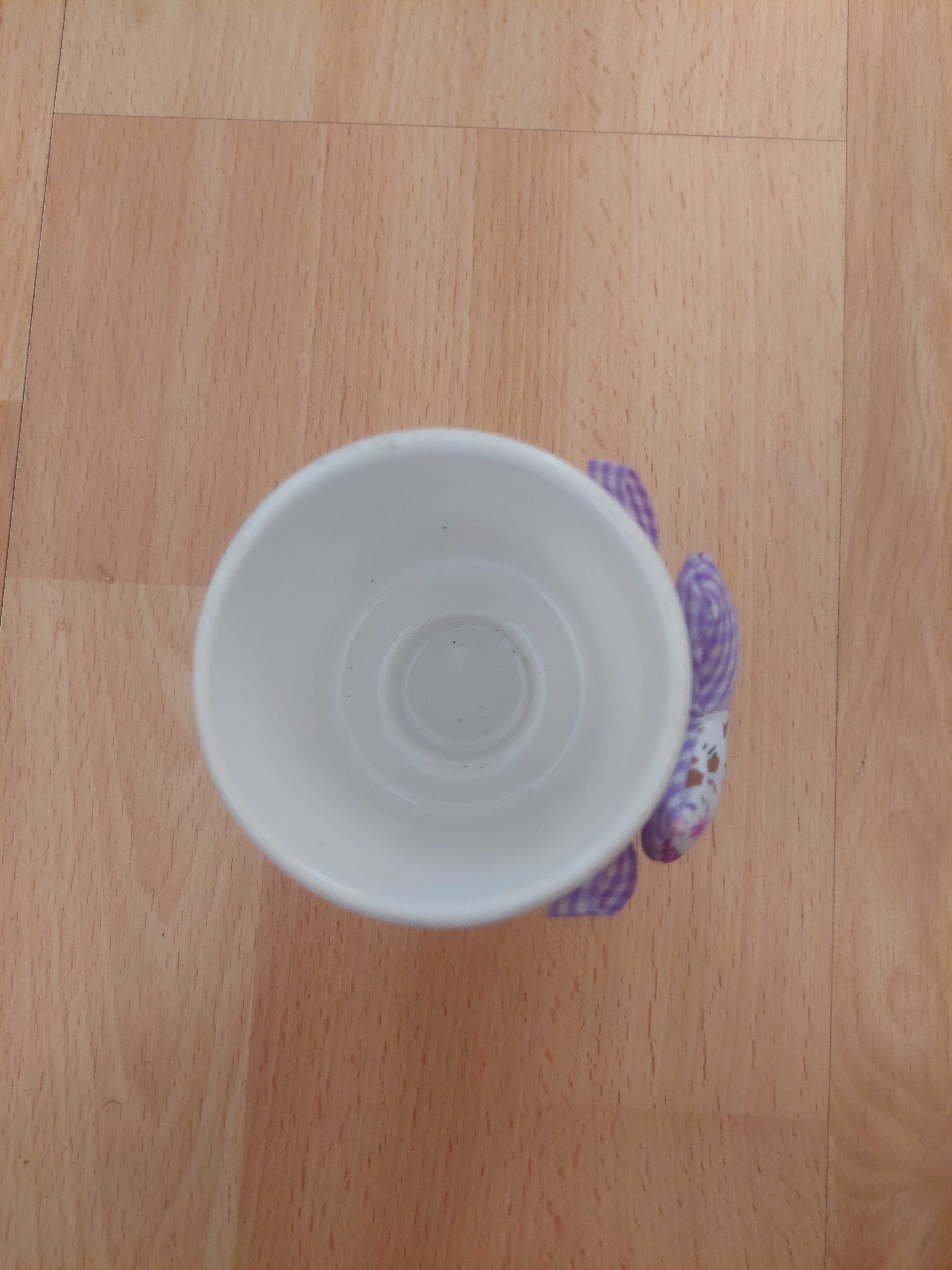 Doniczka ceramiczna wys.8xszer. 7x4,5 cm  z sercem
