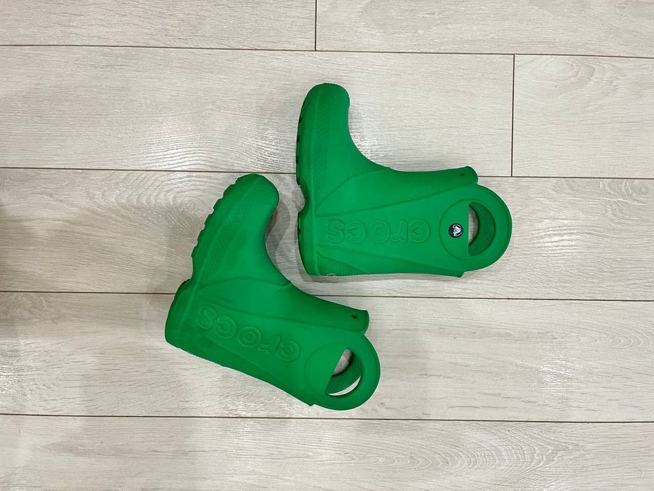 Продам чобітки Crocs C9!!!