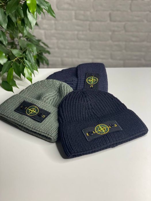 Мужская шапка STONE ISLAND зимняя с патчем вязанная двойная Черная Хак