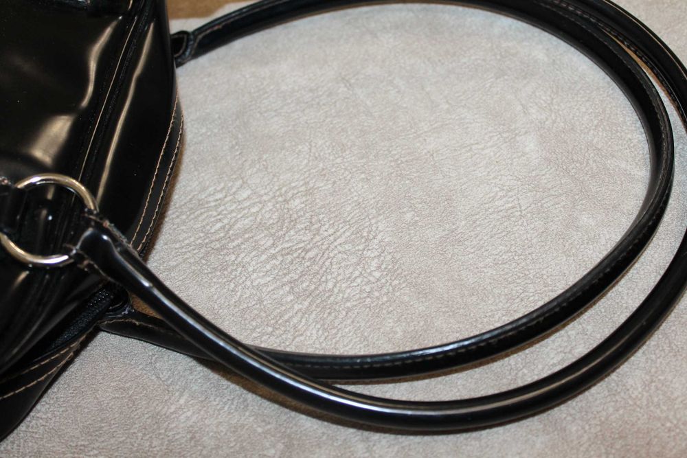 Черная лаковая женская сумка Экокожа,кожзам