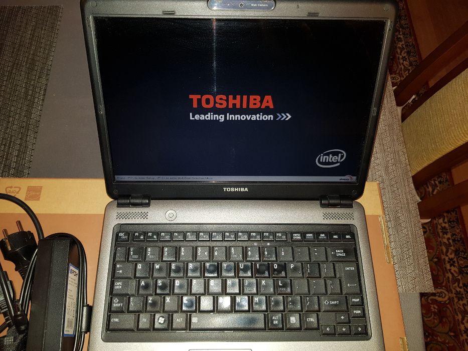 Toshiba Satellite Pro U400-15N