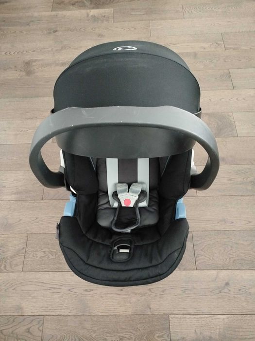 Dziecięcy fotelik samochodowy CYBEX Aton 5 (0-13kg) bez bazy