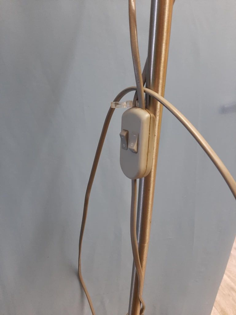 Lampa     stojąca