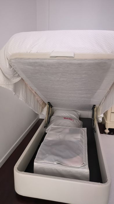 2 Camas de criança com arrumação – 90x200 cm (com colchão incluído)