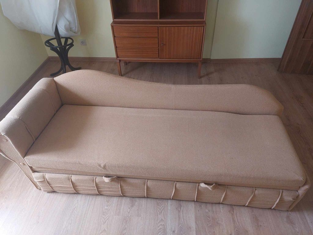 Tapczan kanapa wersalka łóżko sofa