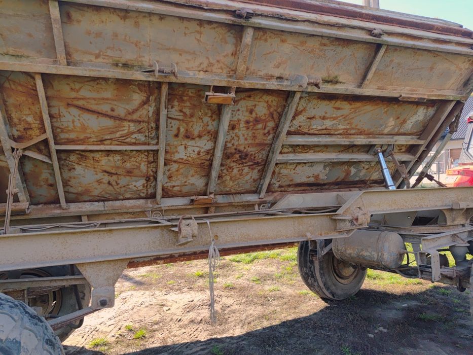 Przyczepa wywrotka HL 8011