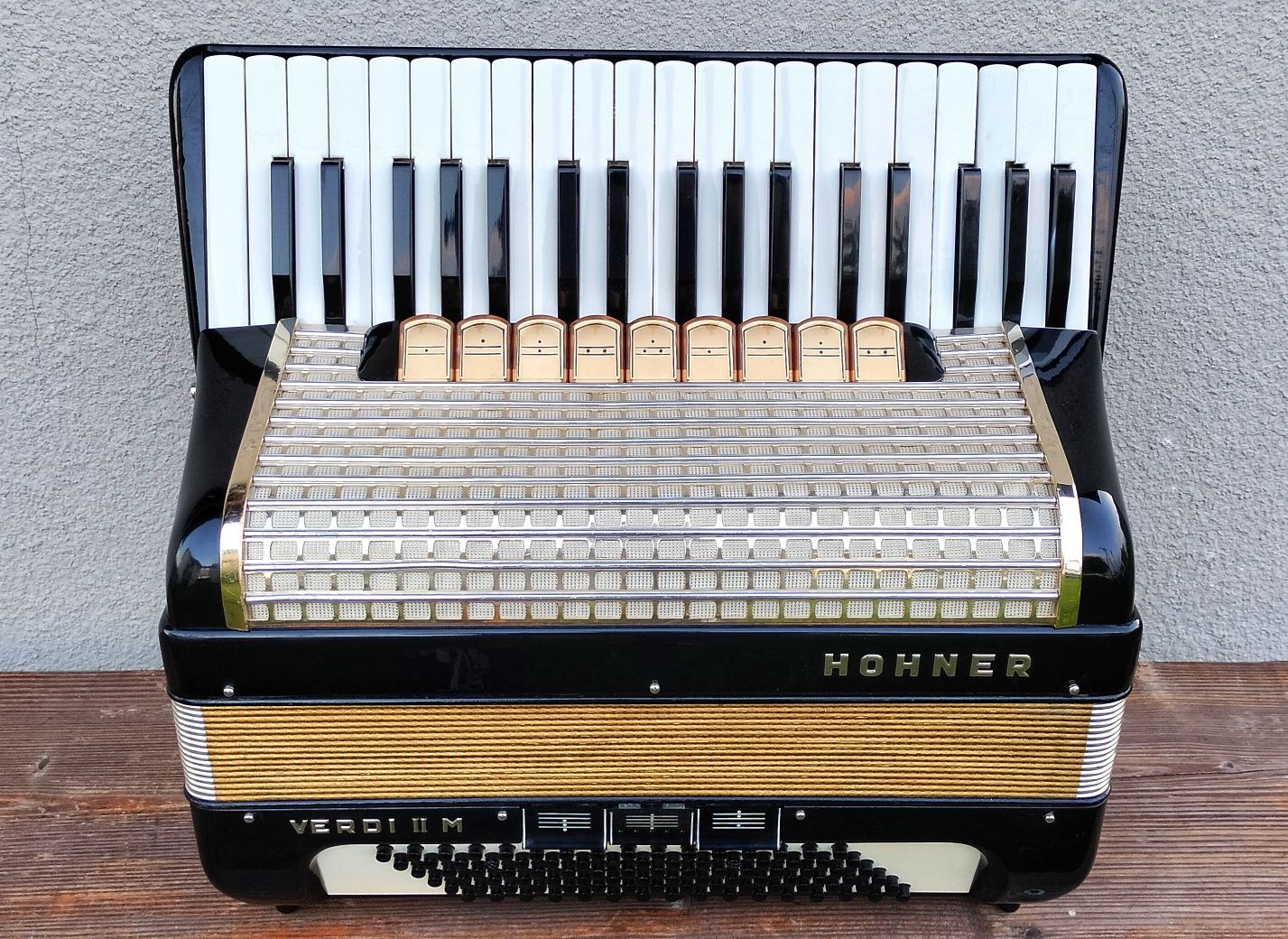 Akordeon Hohner Verdi II M 96 basów