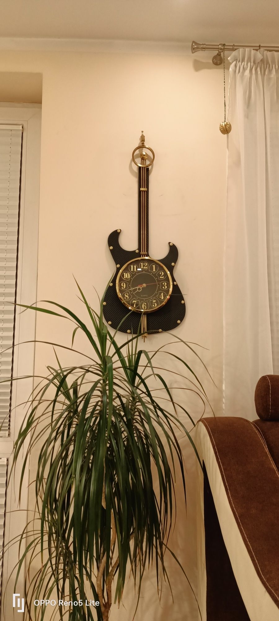 Sprzedam piękny zegar gitara