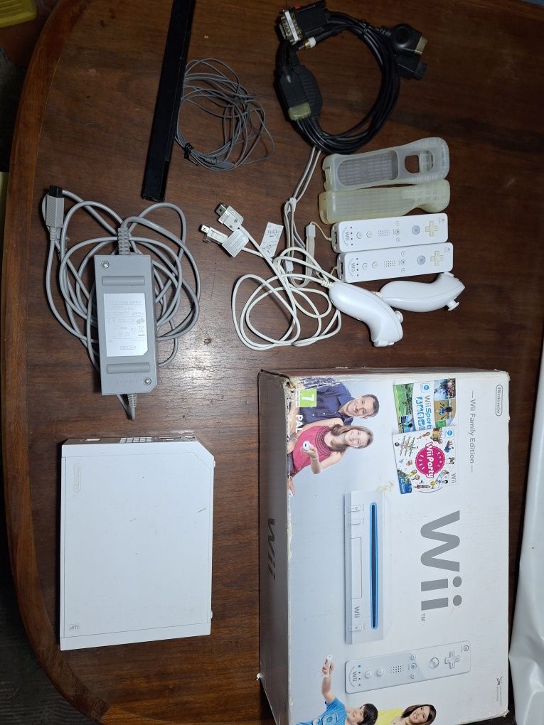 Wii com jogos e acessórios