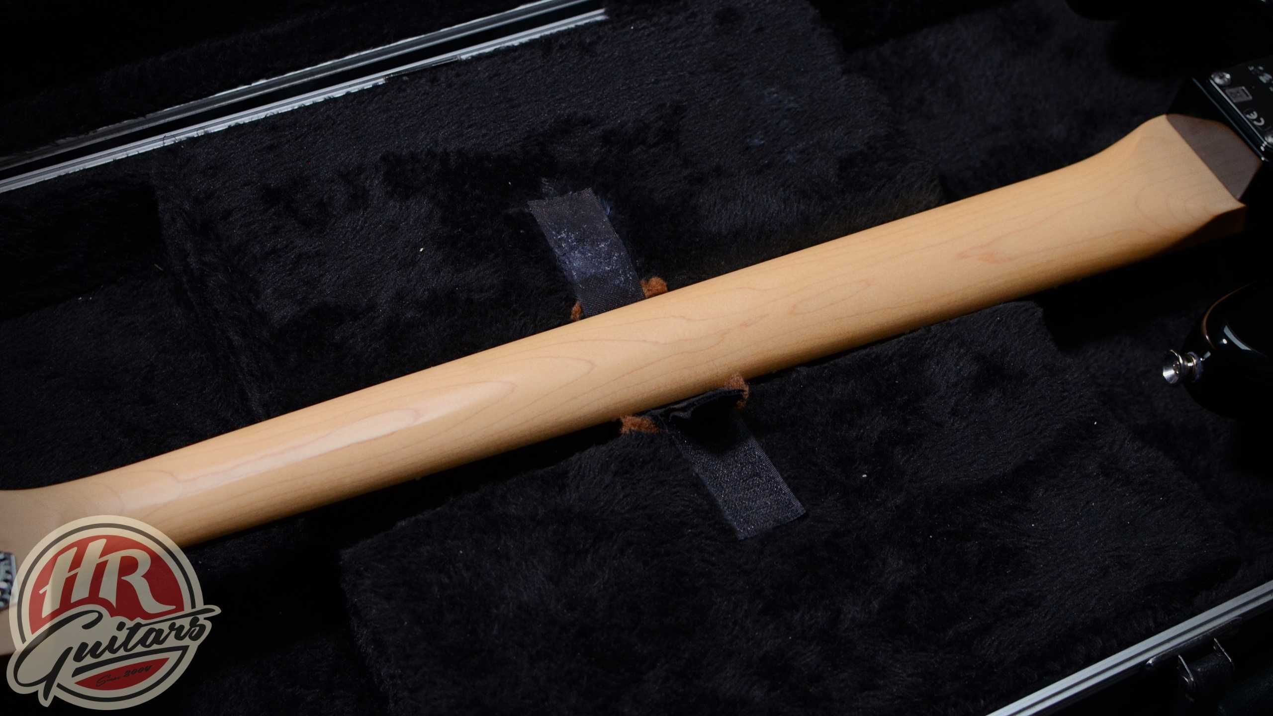 Leworęczny FENDER AMERICAN STANDARD JAZZ BASS 2013, futerał, bas