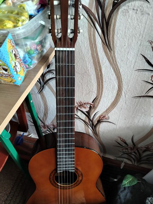Yamaha c-40 классическая гитара