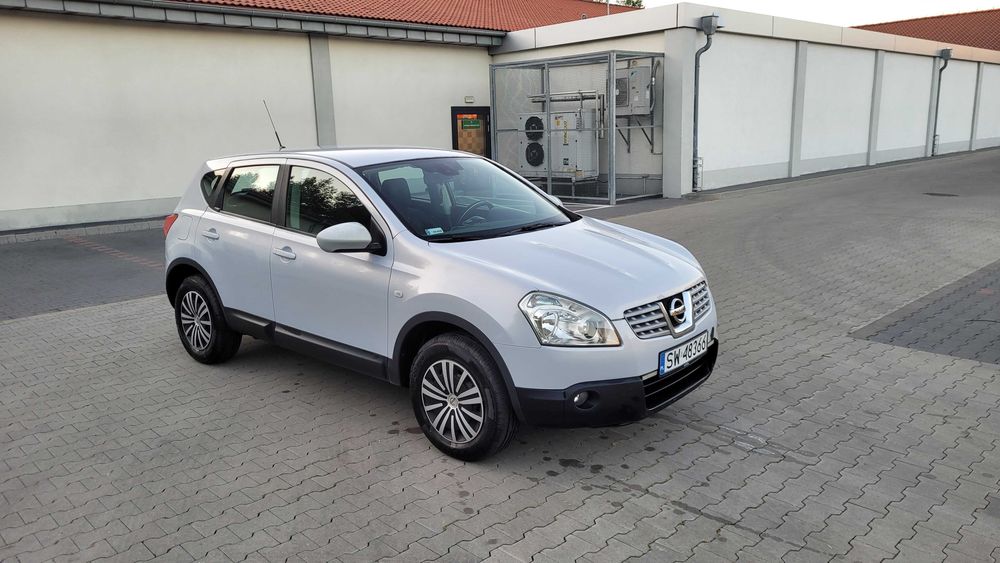 Nissan Qashqai 2009r 2.0 benzyna