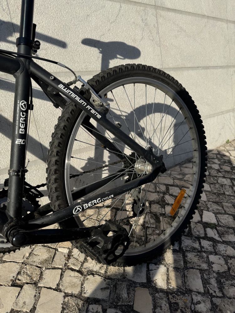 Bicicleta montanha Berg