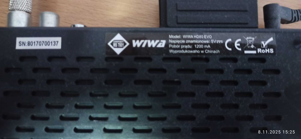 Sprzedam Dekoder DVB-T Wiwa z pilotem