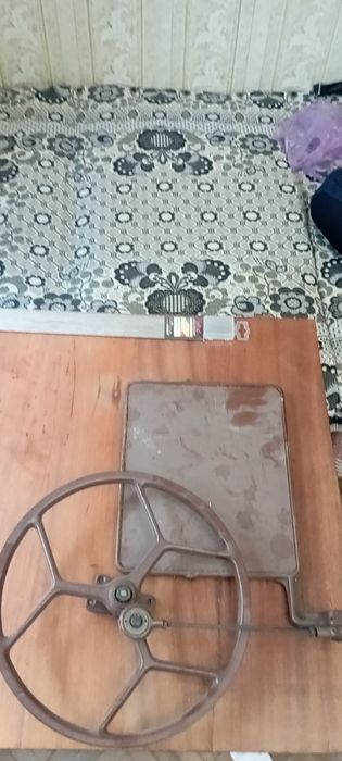 Коло під'йомне металеве