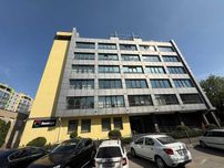 Оренда офісних приміщень .Площі — 215 м², 440 м², 880 м², 1760 м²