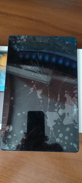 Продам Планшет Blackview Mega 1 12/256gb. на запчасти.