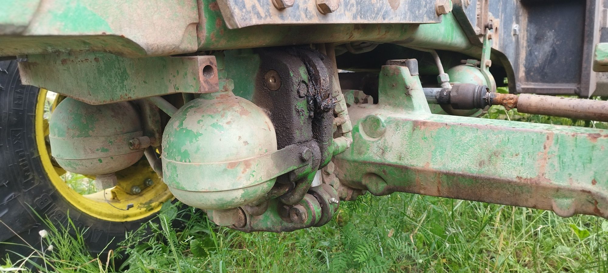 Części do ciągnika John Deere 6610 , przedni napęd