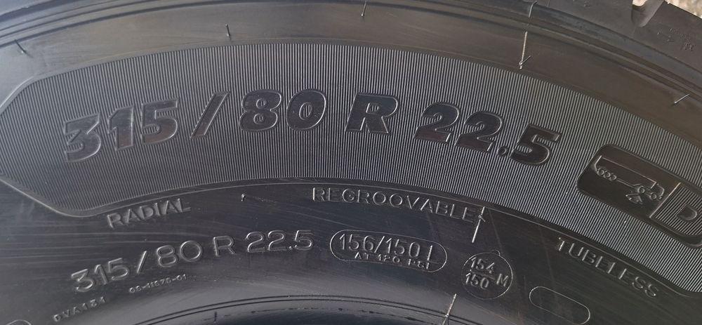 Opony Całoroczne 22,5 Michelin X Line Energy D 315/80R22,5 Komplet