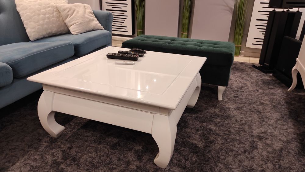 Stolik kawowy ,ludwikowski lakierowany glamour połysk