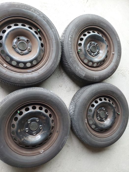 Sprzedam felgi z oponami letnimi