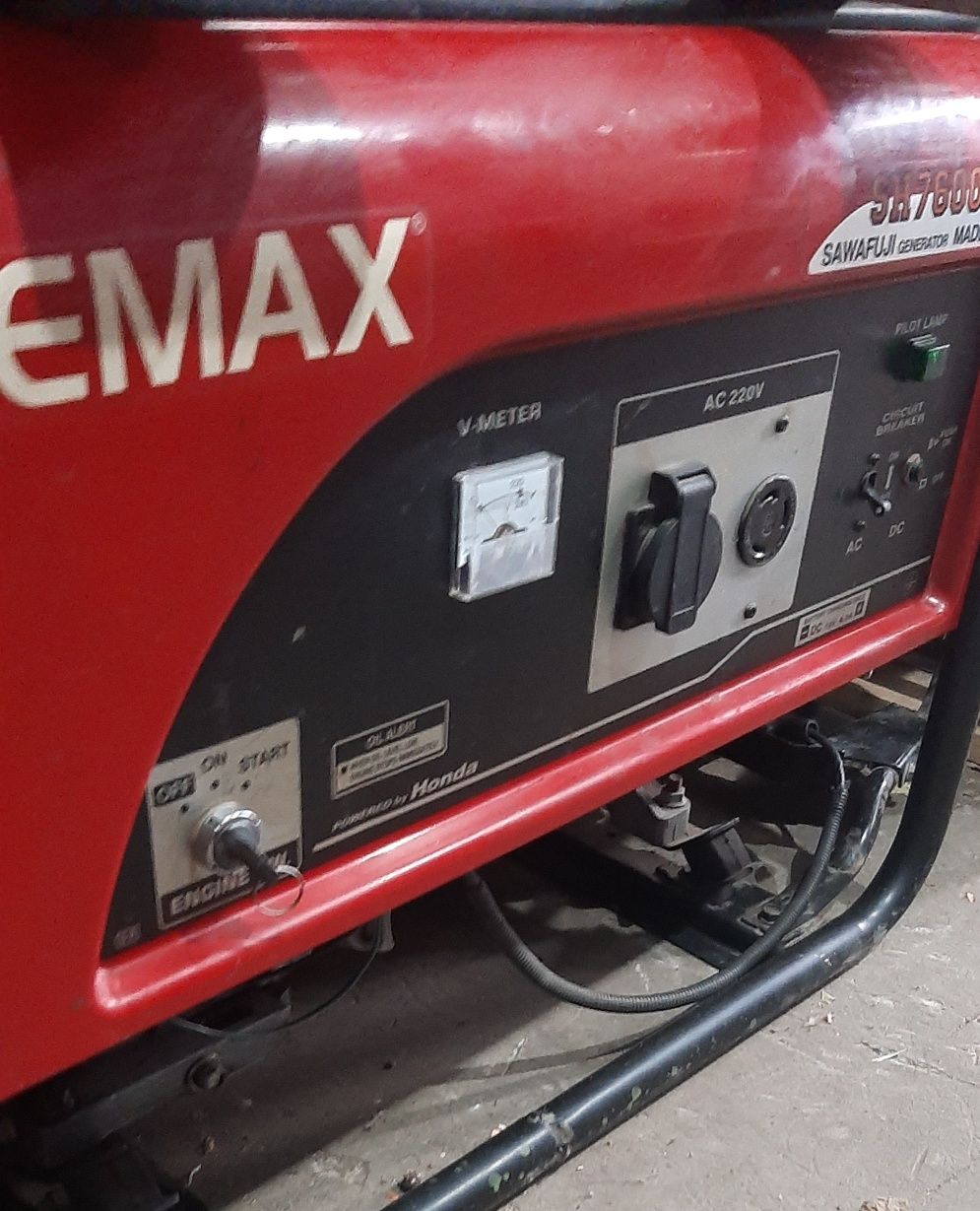 Генератор Honda газ бензин Elemax SH7600EX AVR - ATS GX390  Япония !