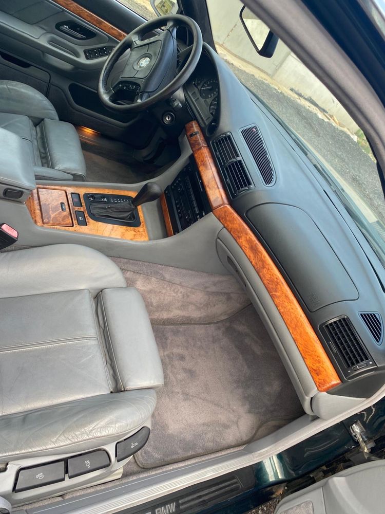Bmw E38 V8 730i seria 7 e39 e46