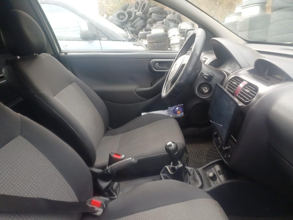 Vendo opel corsa
