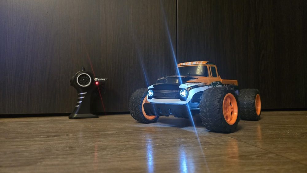 Autko sterowane na baterie monster