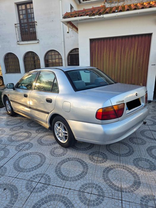 Mitsubishi Carisma GLX 1.9 Diesel