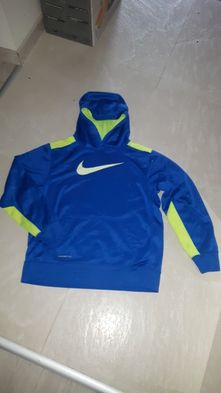 Bluza kangurka Nike. M 38