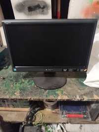 Monitor lcd mały