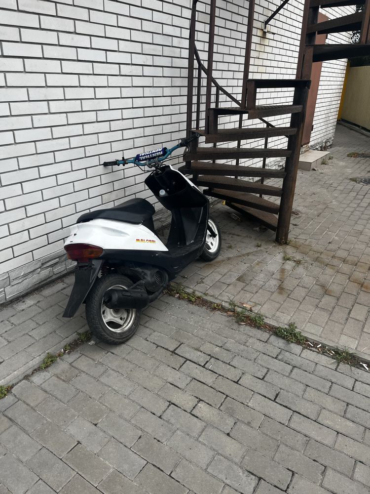 Honda dio af-27.