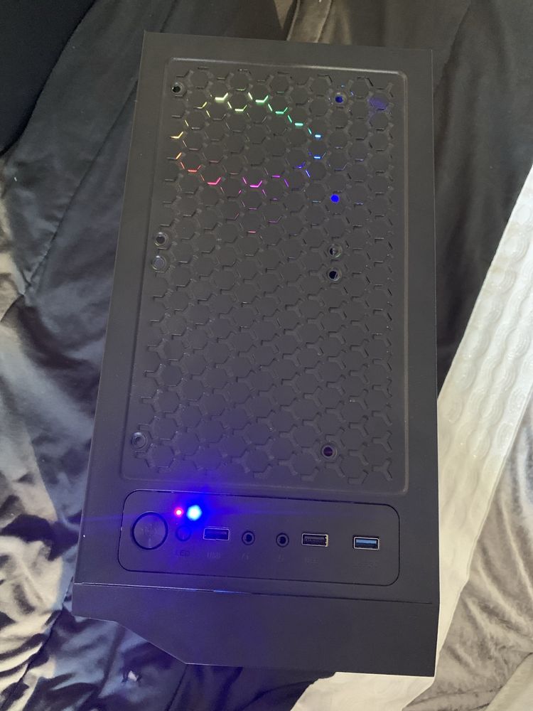 PC Gamer / – Intel i3