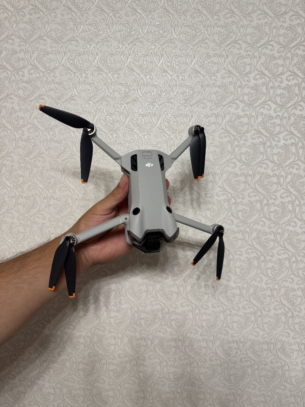 Квадрокоптер DJI Mini 4 Pro Fly More Combo DJI RC 2