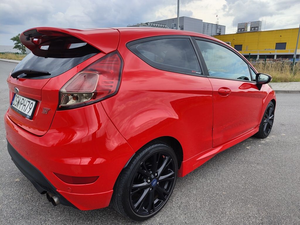 Fiesta MK7 St Line Racing Red