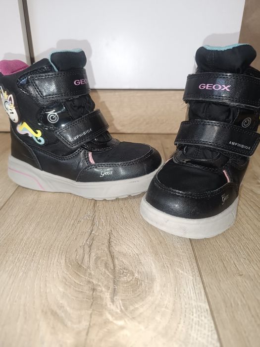 Дитячі зимові черевики для дівчинки Geox