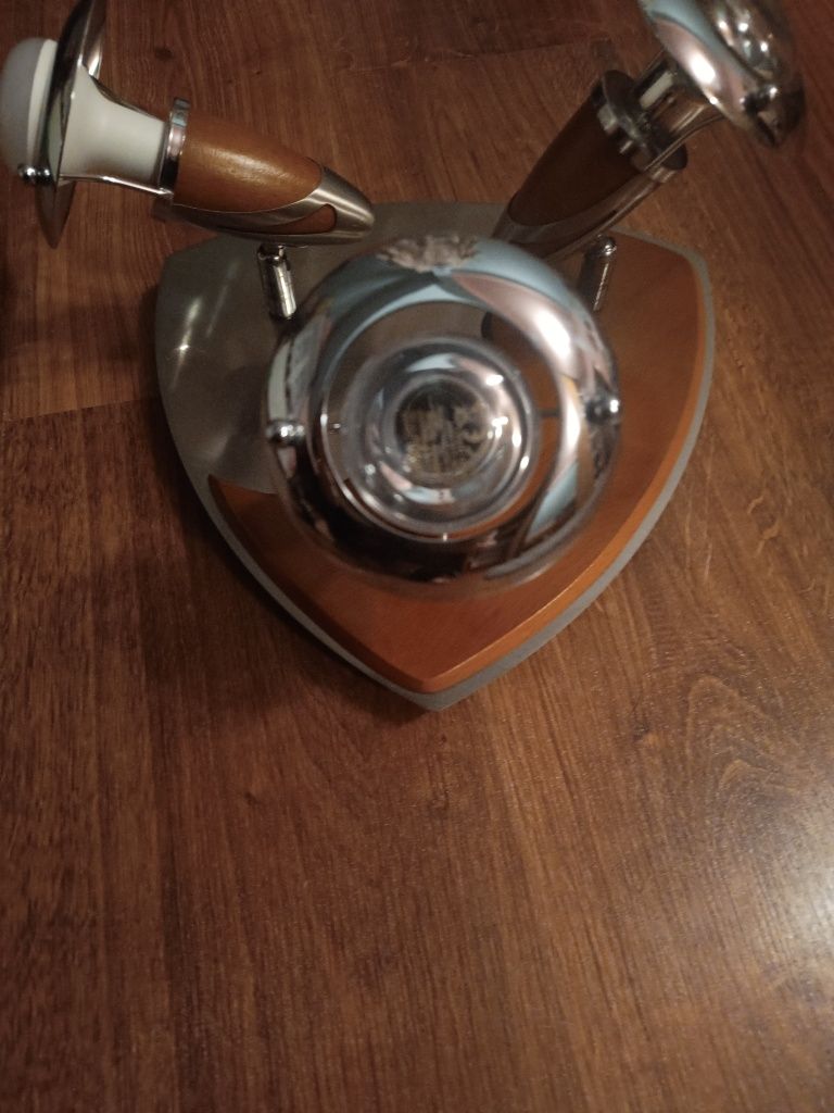 Lampa, żyrandol do pokoju dziecięcego lub młodzieżowego