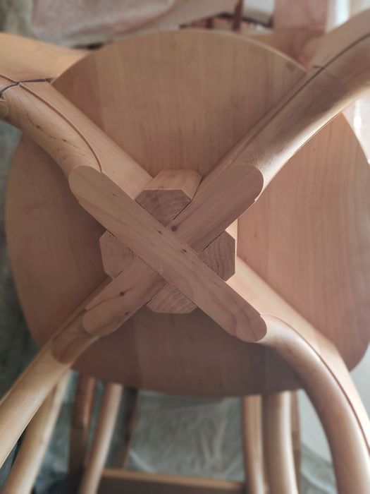 Продам бу стулья ручной работы