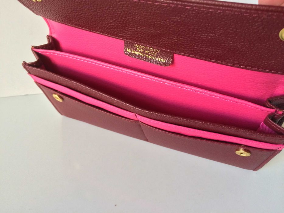 Carteira de couro sintético