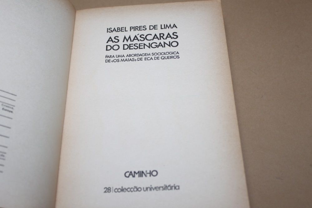 As Máscaras do Desengano// Isabel Pires de Lima