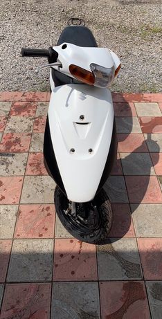 Продам скутер Suzuki Lets 2 new без пробега по Украине.