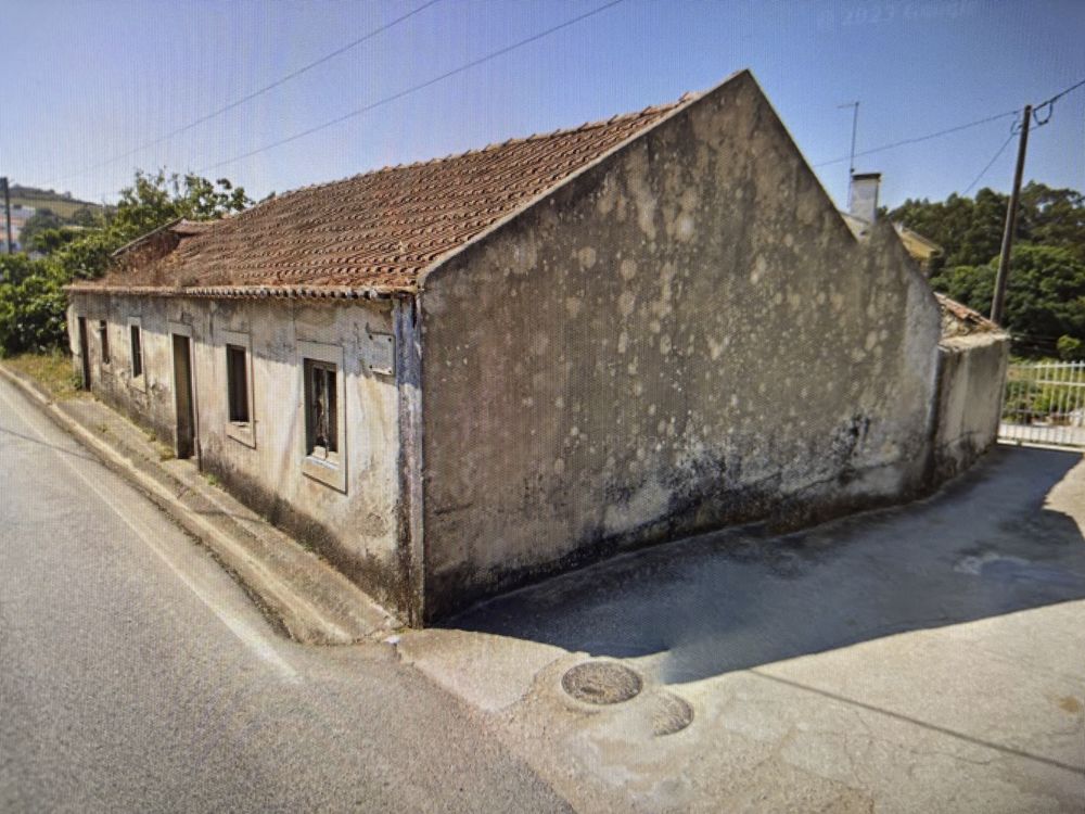 Vivenda com implementacao de 191m2 e lote de 431m2