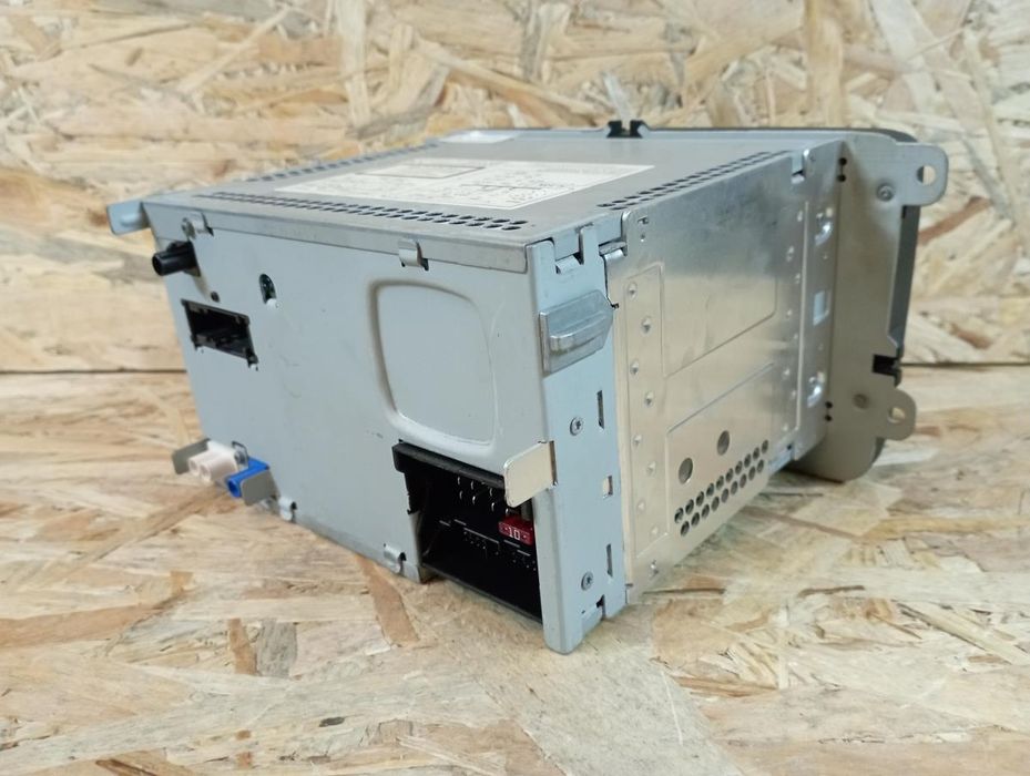 Rádio / auto-rádio SEAT Alhambra (710, 711)