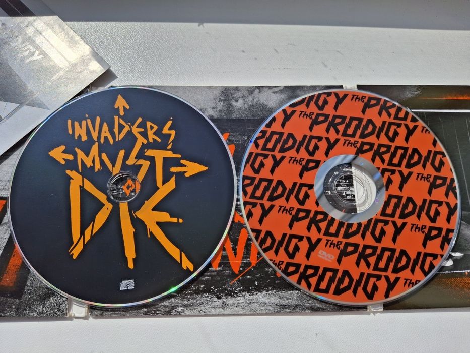 The Prodigy Invaders must die CD
