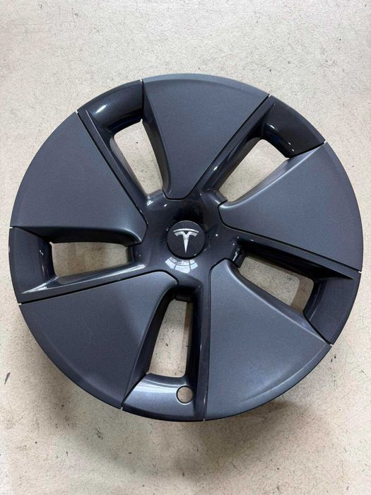 Колпаки Tesla Model 3/Y R18 R19