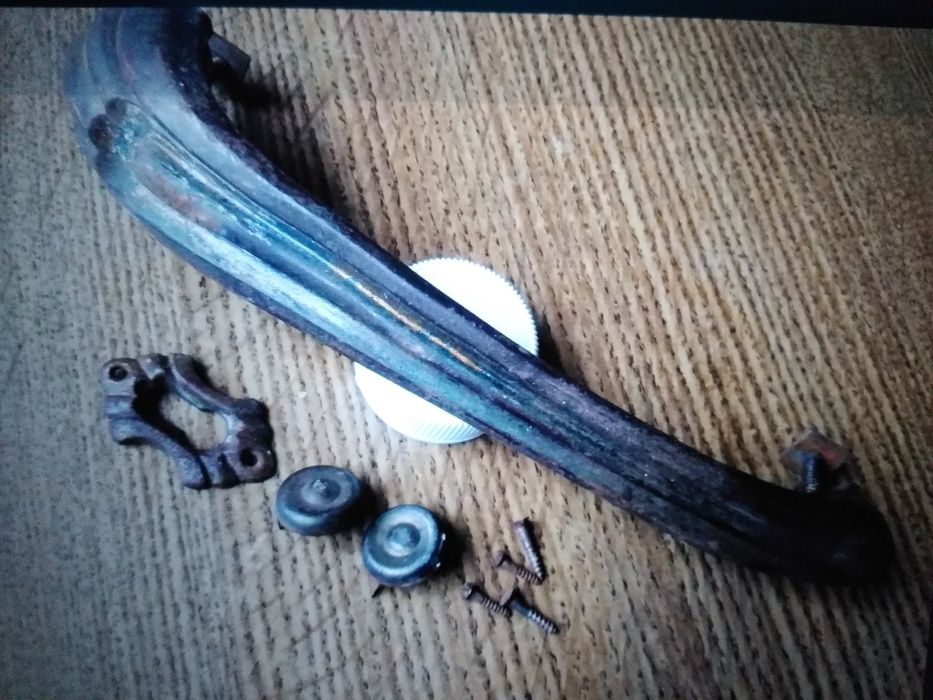 Zamienię lub sprzedam okucia stolarskie...