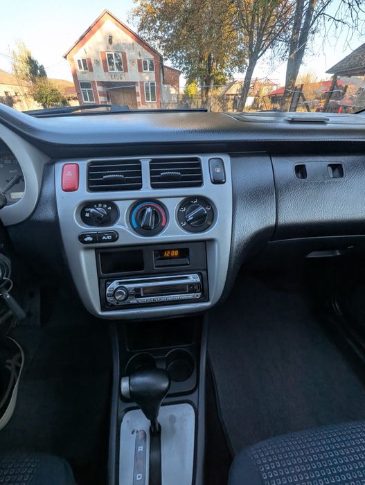 Honda HR-V 2004 рік,1.6 бензин, автомат, повний привід